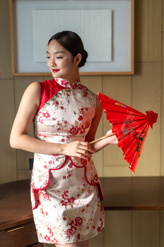 You Brocade Scallop Cheongsam (Luck)