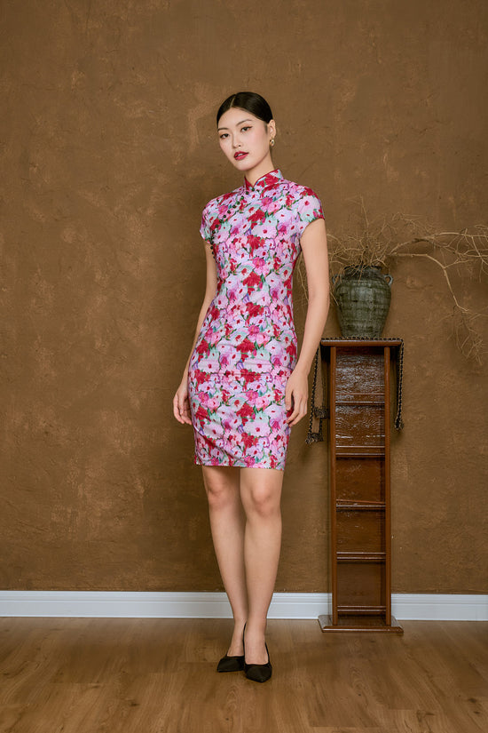 Checkered Vintage Cheongsam (Hua)