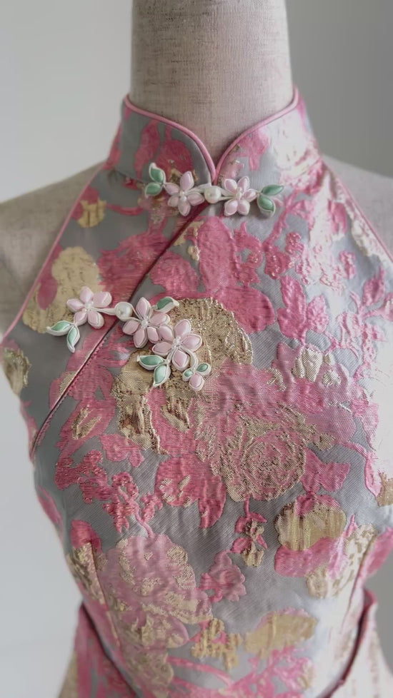 Load and play video in Gallery viewer, Lotus Cheongsam Top (Lianhua)
